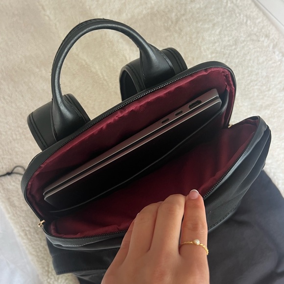 ISM Small Backpack - Picture 6 of 7